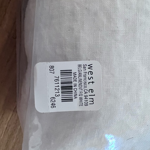 West Elm European Flax Linen Duvet, Full/Queen, White NWT - Picture 3 of 3
